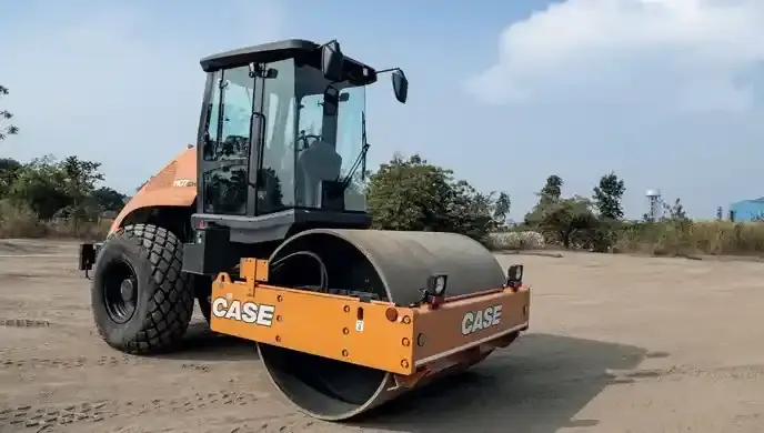 CASE 1107EX Soil Compactor